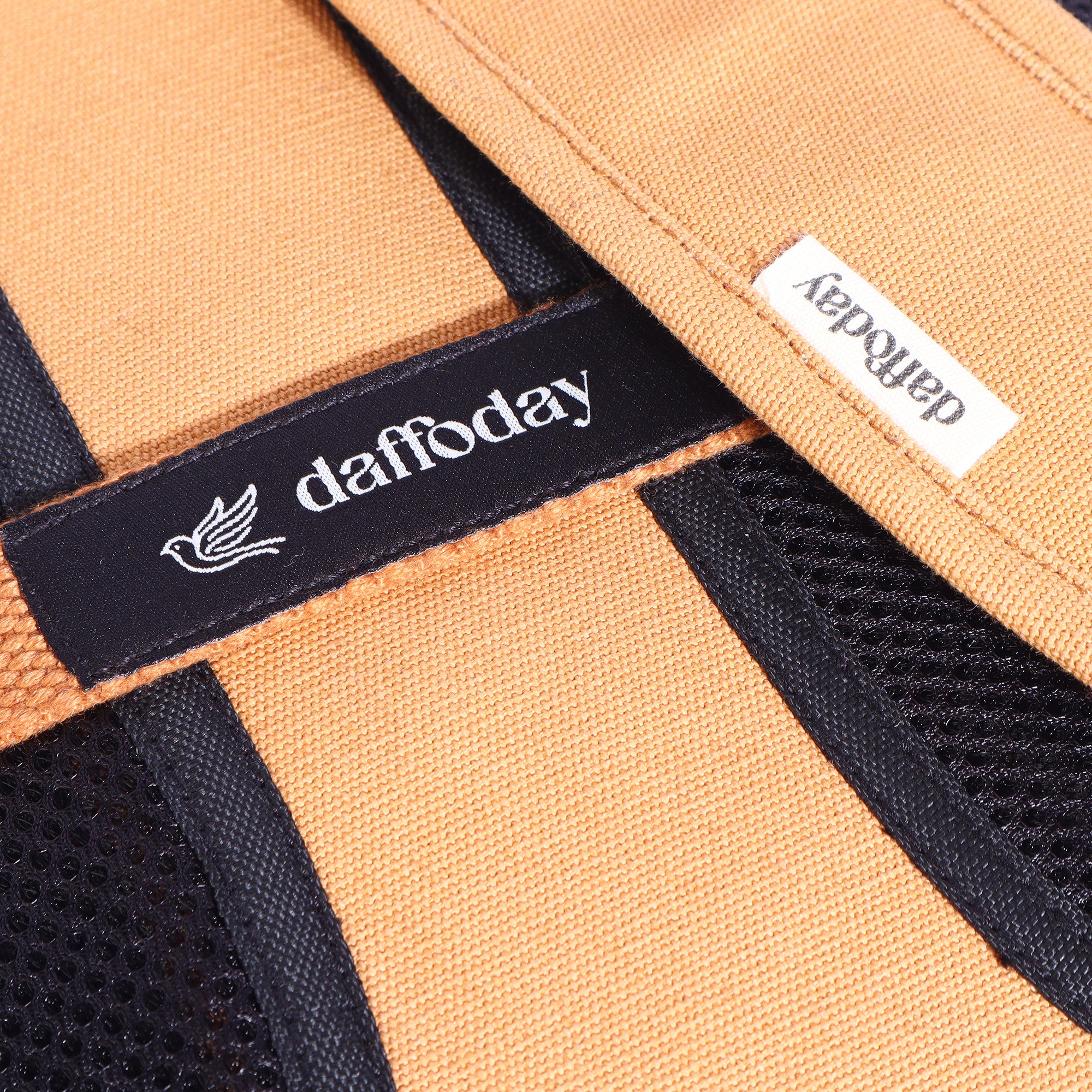 Dual Pocket Backpack| Metrolite Dual Pocket Backpack — Tan & Black