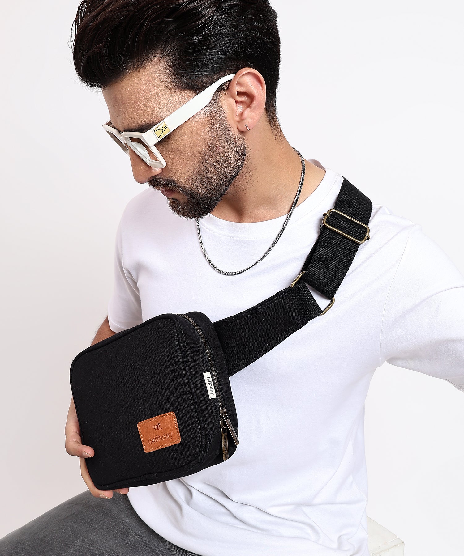 Daffoday Canvas Black Sling Bag For Men & Women